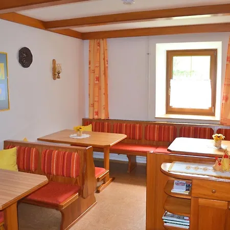 B&B Haus Oswald Am 헤르마고